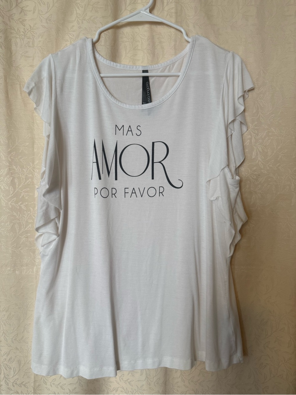 Eva Longoria Top, Women’s XL Eva Longoria Amor Graphic Tee “Mas Amor Por Favor
